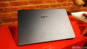 Produk laptop Zyrex termasuk salah satu brand yang memiliki tempat tersendiri di hati para pecinta gadget di Indonesia karena kualitas produk, pilihan, dan harga yang kompetitif, papar Dody Wijaya, Head of Computer & Laptop Category JD.ID. Foto: Muhammad Alif Goenawan/detikINET