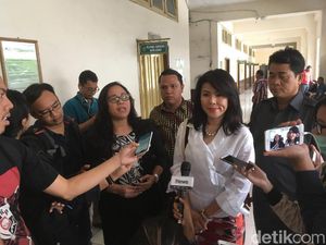 Ahok Absen Sidang Cerai, Pengacara Hadirkan 2 Saksi