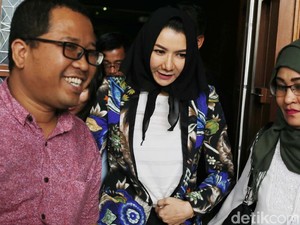 Bupati Rita Mengaku Terima Uang dari Ajudan untuk Kegiatan Partai