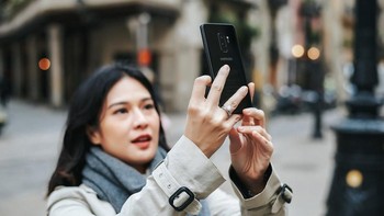 Perubahan diafragma ini bermanfaat untuk mengatur cahaya yang masuk sehingga tak terjadi over-exposure atau terlalu terang. Foto: Samsung