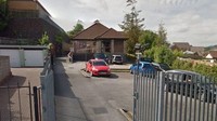 Ini rumah sakit tempat di mana Ellie hendak diperiksa dokter namun pada akhirnya meninggal dunia. 