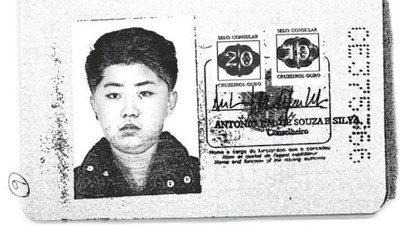 Mirip Kim Jong-Un, Orang Indonesia Ini Juga Pergi Pakai Paspor Palsu