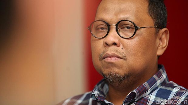 Lukman Edy.