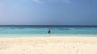 Menikmati keindahan Pantai Bondi yang banyak dikunjungi traveler mancanegara (joejonas/Instagram)