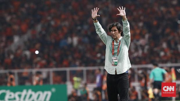 Stefano Cugurra menjadi pelatih Persija Jakarta sejak 2017.