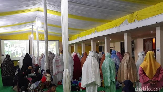 Golkar Gelar Salat Istighosah, Airlangga: Agar Kerja Berkah
