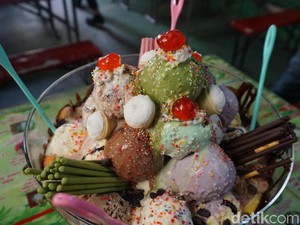Ini Dia Es Krim Amazon yang Viral, Berukuran Jumbo dengan 28 Skop Es Krim