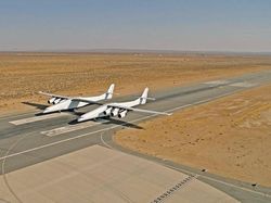 Mengintip Uji Coba Stratolaunch, Pesawat Terbesar Sejagat