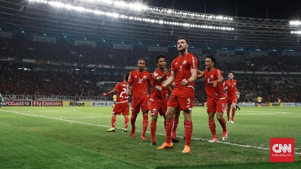 Persija Jakarta melesakkan empat gol ke gawang Tampines Rovers pada pertemuan pertama di SUGBK.