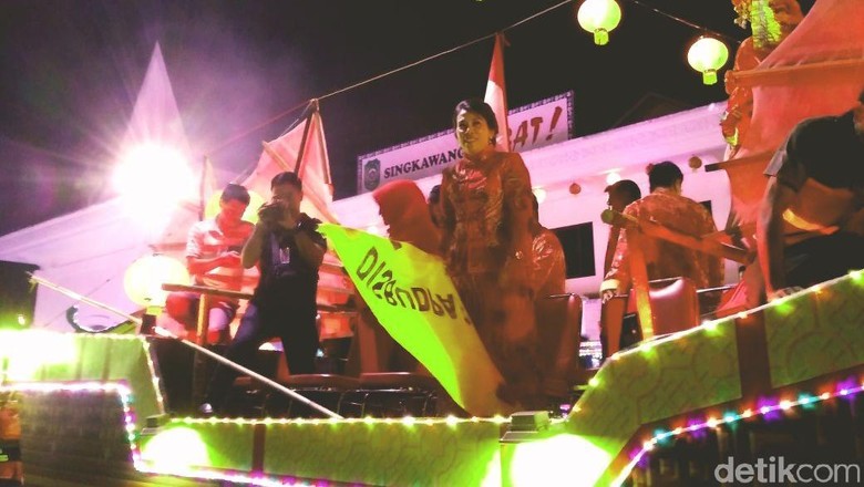 Foto: Pembukaan festival lampion (Johanes Randy/detikTravel) Foto: Pembukaan festival lampion (Johanes Randy/detikTravel)