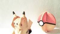 Tokoh kartun ini sangat terkenal. Ternyata begini jadinya kalau Pikachu dan Pokemon Ball dibuat dari kue! Foto: Instagram @qmjft