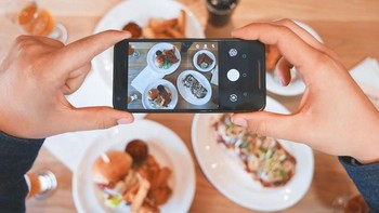 Pengguna Instagram hampir terbagi rata 50% di Instagram dan 50% di Android. Sebanyak 68% pengguna adalah wanita dan sisanya adalah pria. Foto: unsplash