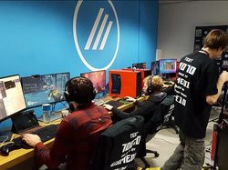 Deretan Gamer Pencetak Rekor Dunia Main Game Terlama