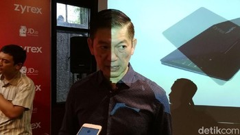 Pendiri Zyrex Timothy Siddik mengatakan bahwa Zyrex 232 Xtreme dirancang untuk memenuhi kebutuhan pelajar dan profesional muda yang menginginkan laptop dengan desain yang stylish, performa oke, tapi dengan harga yang terjangkau. Foto: Muhammad Alif Goenawan/detikINET