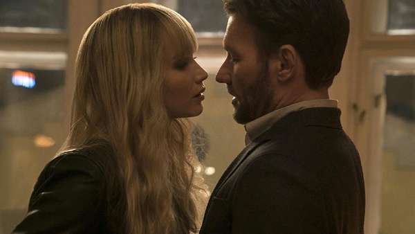 Aksi Menggoda Jennifer Lawrence di Red Sparrow Aksi Menggoda Jennifer Lawrence di Red Sparrow