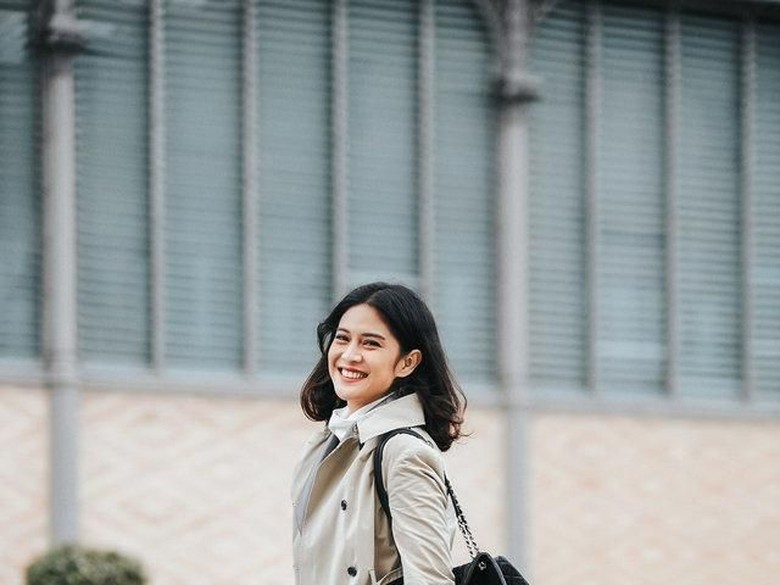 Survei ASI: Dian Sastro Cocok Jadi Menpar, Gibran Jadi Kepala Bekraf Survei ASI: Dian Sastro Cocok Jadi Menpar, Gibran Jadi Kepala Bekraf