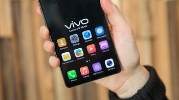 Sebab Vivo dianggap membawa perangkat yang mutahir tanpa mencontek vendor lain. Foto: Cnet
