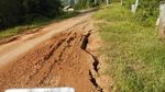 Ada Gempa, Jalan Trans Papua Retak-retak
