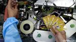 Melihat Pembuatan Kartu Mandiri Asian Games