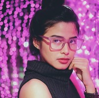 Bagaimana menurutmu dengan penampilan Rizka ini? Mirip Maudy Ayunda-kah? Foto: Instagram