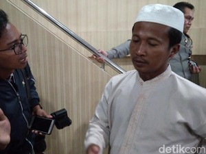 Cerita Ustaz di Cirebon Dibacok Remaja Mabuk