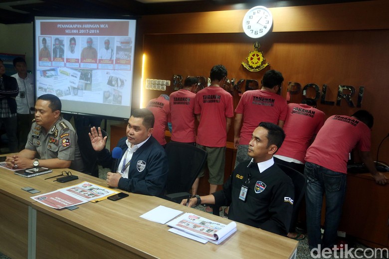 Pemesan Jasa MCA yang Masih Jadi Misteri Pemesan Jasa MCA yang Masih Jadi Misteri