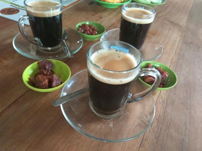 Warung kopi Solong Aceh