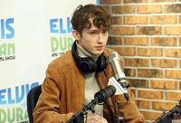 Troye Sivan. 