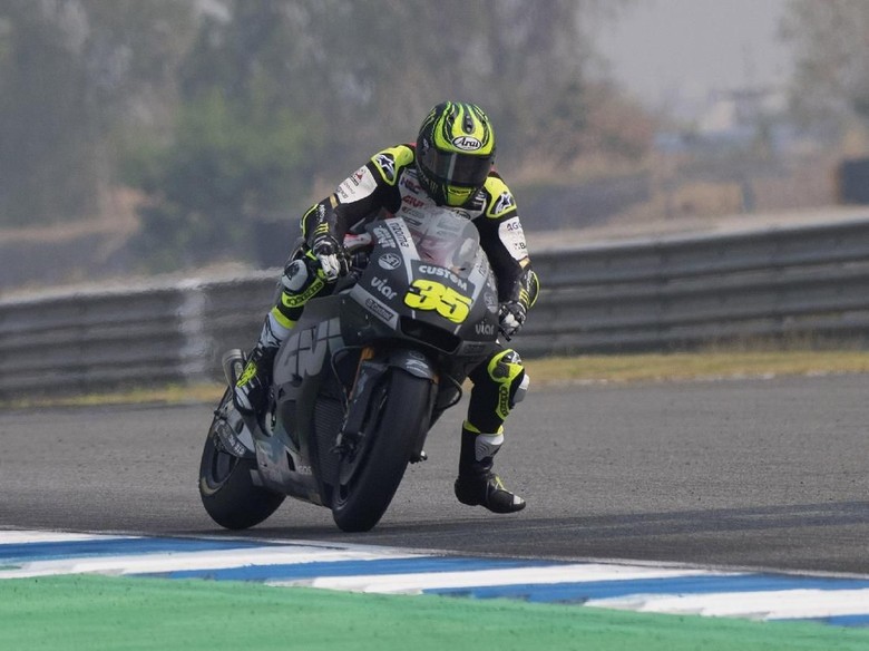 Crutchlow: Sayap di MotoGP Cuma Buang-buang Duit Crutchlow: Sayap di MotoGP Cuma Buang-buang Duit