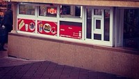 Main ke Kazakhstan bisa liat McDoner yang jual kebab. Kalau tak benar-benar memperhatikan, bisa saja kamu mengira resto ini McD. Foto: Istimewa