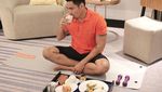 Gemar Kulineran, Robby Purba Cicip Es Cincau Jahe hingga Dimsum