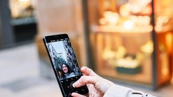 Tak hanya memiliki pengaturan diafragma yang besar, Galaxy S9 dan S9+ juga memiliki satu pengaturan diafragma lainnya yakni f/2.4. Foto: samsung