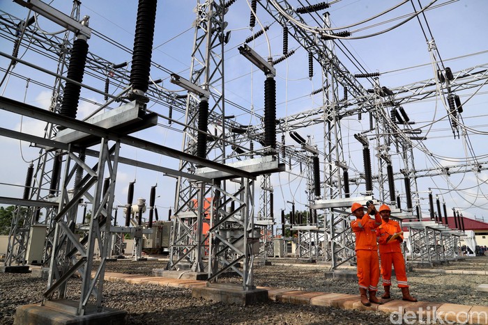 67 Proyek PLN di Jawa Bagian Barat Resmi Beroperasi