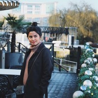 Tak hanya itu, beberapa netizen juga menyebut Rizka mirip artis Bollywood Deepika Padukone Foto: Instagram