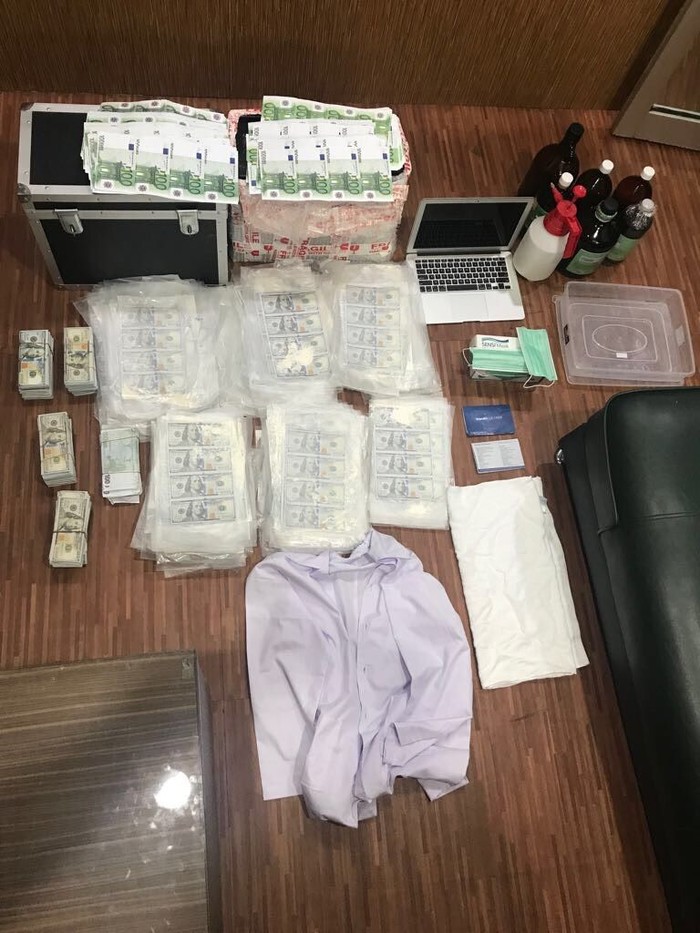 Libatkan Istri, WN Mali Pembuat Dolar dan Euro Palsu Ditangkap