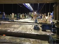 Pengangkatan box girder terakhir di Jalan Tol Bogor Outer Ring Road (Foto: dok. Jasa Marga)