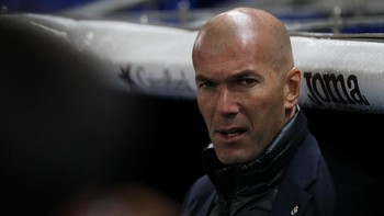 17. Zinedine Zidane - Pensiun - 16,3 juta follower. Foto: Sergio Perez/Reuters