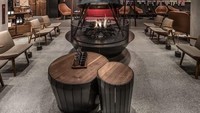 Bersantai tentu lebih asik di sini. Starbucks Reserve Roastery bahkan punya perapian yang siap menghangatkan pengunjung saat kedinginan. Foto: Istimewa