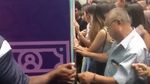 Foto: Vending Machine Uang Tunai Bikin Heboh Singapura