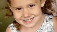 Penyelidikan resmi tentang kasus itu menyebutkan, anak itu, Ellie-May Clark tidak ditangani oleh dokter meski sudah mendapat janji untuk perawatan keadaan darurat karena klinik Grange di Newport, Inggris, menjalankan ketentuan 10 menit.