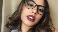 Ia memiliki bibir yang tebal yang jadi idaman para gadis remaja saat ini. (Dok. Instagram/valerieethomas)