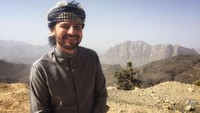 Di sela kesibukannya di dunia musik, dia sering juga bepergian untuk liburan. (samiyusuf/Instagram)