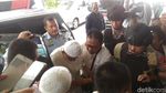 Diizinkan Jokowi, Begini Momen Abu Bakar Baasyir Tiba di RSCM