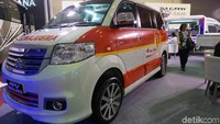 Mega Carry Anyar hadir empat tipe yakni Mega Carry, Mega Carry Extra, Mega Carry AC Power Steering, dan Mega Carry Extra AC Power Steering. Seperti salah satunya yang dipergunakan untuk Ambulance ini.