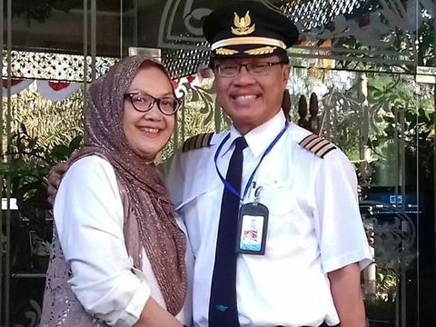 Kata dr. Gia yang Kisah Cinta dan Kesetiaan Ayahnya Bikin Netizen Baper