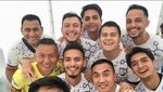 Aksi Penggalangan Dana Para Selebritis
