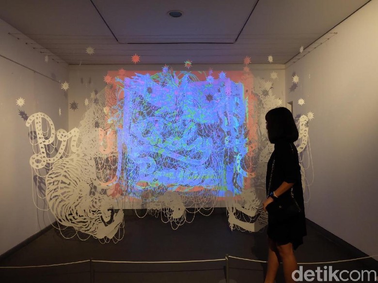 Lukisan hingga Seni Instalasi Hiasi Pameran Martell di Edwins Gallery Lukisan hingga Seni Instalasi Hiasi Pameran Martell di Edwins Gallery
