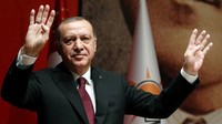 Sementara itu,  PKS malah membanggakan Presiden Turki Erdogan dalam menanggapi Fadli. Kita juga punya figur Erdogan, Presiden Turki. Mampu menghadirkan infrastruktur kelas dunia dengan dana sendiri, ujar Ketua DPP PKS Mardani Ali Sera kepada wartawan, Jumat (30/3/2018). Foto: BBC World 