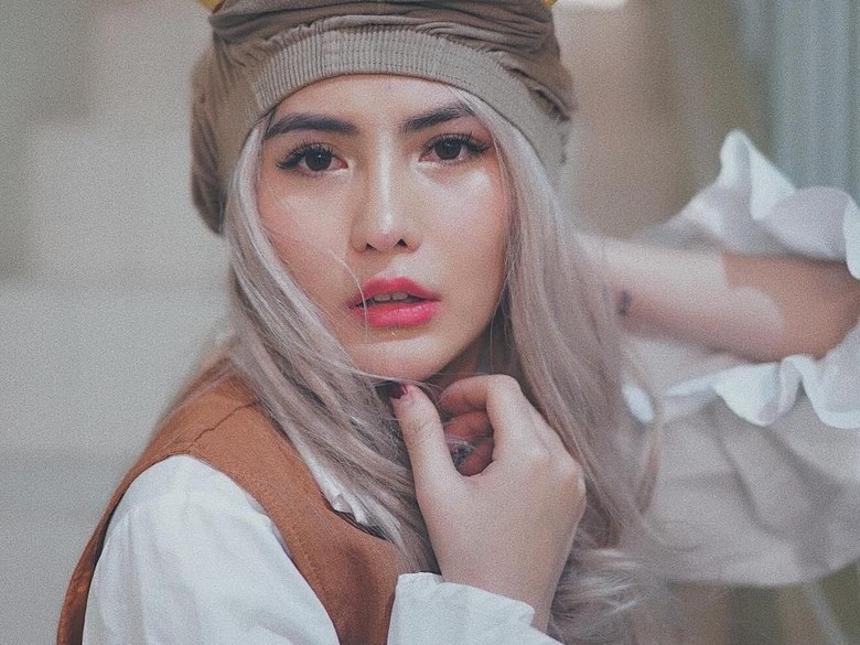 Foto: Dok. Instagram AngelaLee87 Foto: Dok. Instagram AngelaLee87
