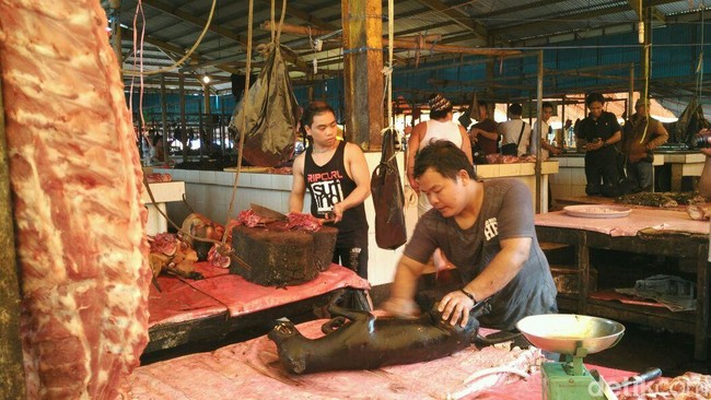 5 Daging Hewan di Pasar Tomohon, Pasar Daging Paling Ekstrem di Dunia